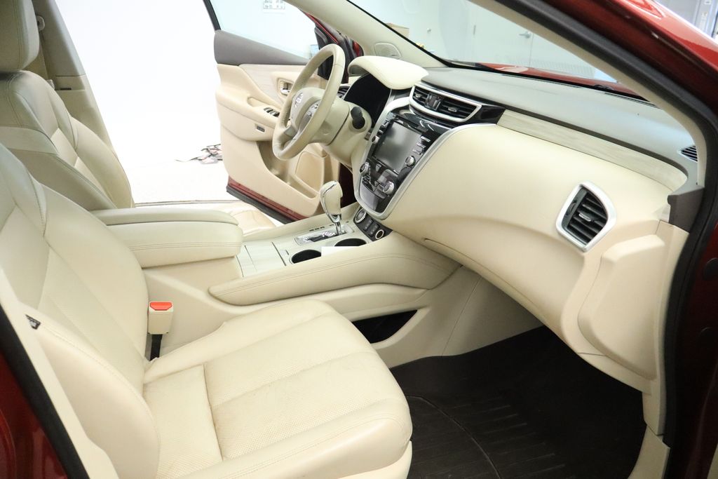 Thumbnail: 2015 Nissan Murano - 23