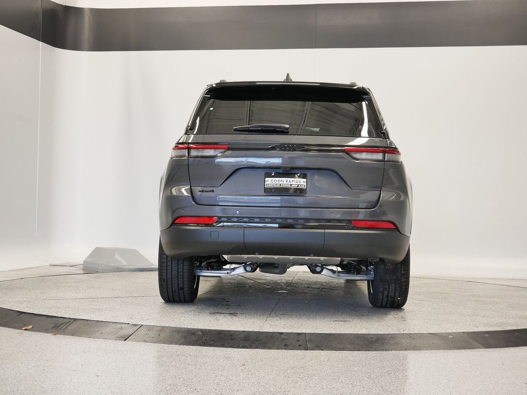 Thumbnail: 2025 Jeep Grand Cherokee - 43