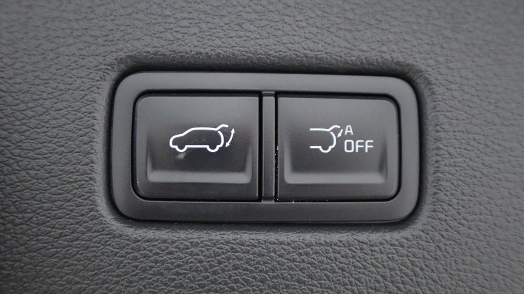 Thumbnail: 2023 Kia Telluride - 19