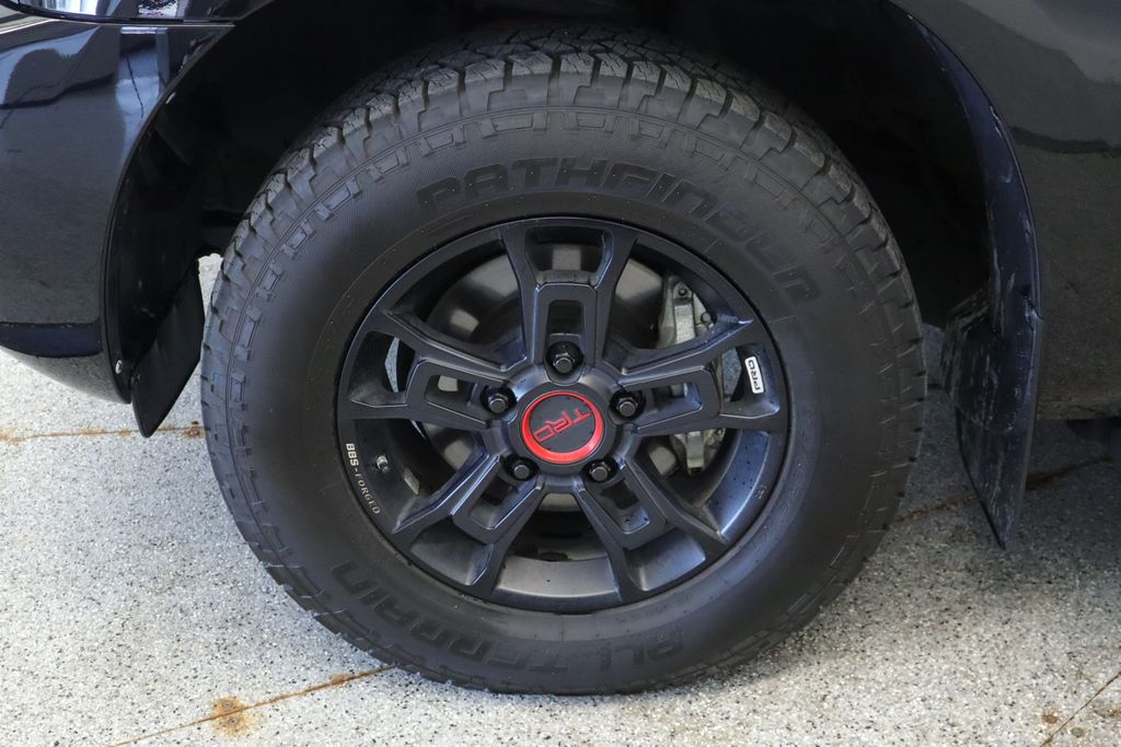 Thumbnail: 2021 Toyota Sequoia - 14