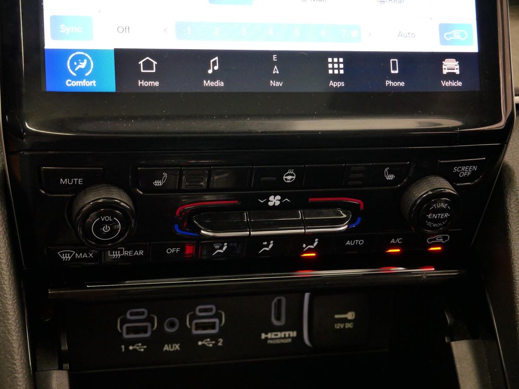 Thumbnail: 2022 Jeep Grand Cherokee - 39