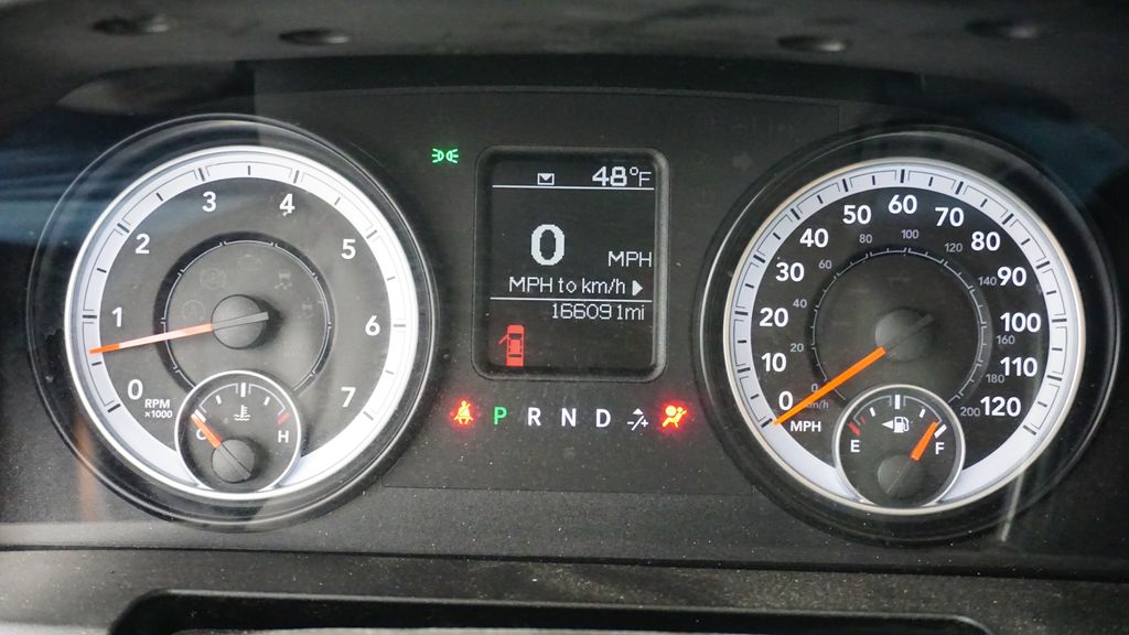 Thumbnail: 2014 RAM 1500 - 28