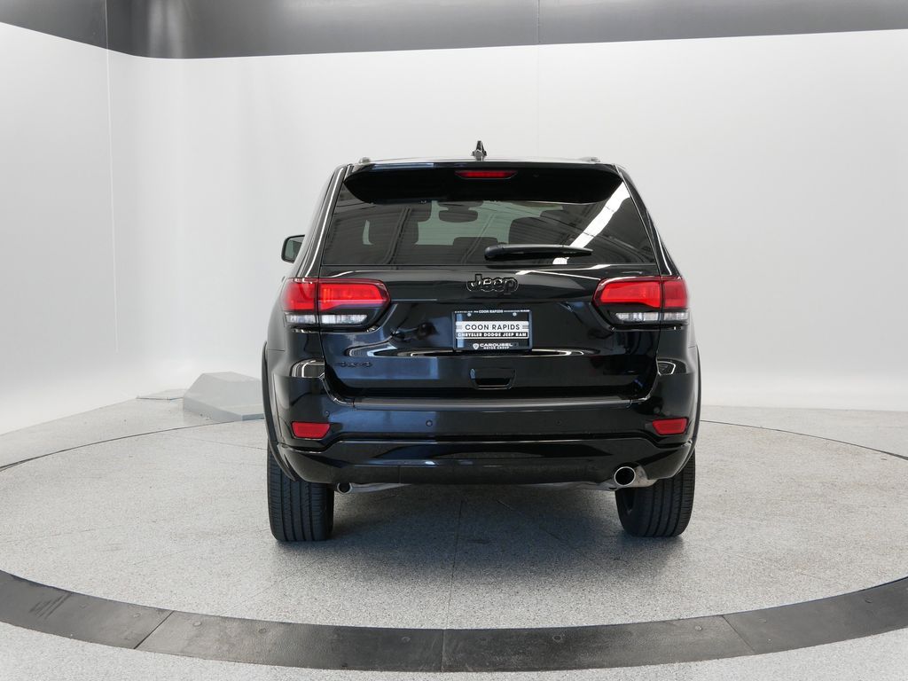 Thumbnail: 2022 Jeep Grand Cherokee - 44