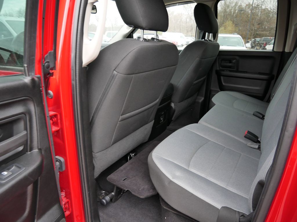 Thumbnail: 2022 RAM 1500 Classic - 22