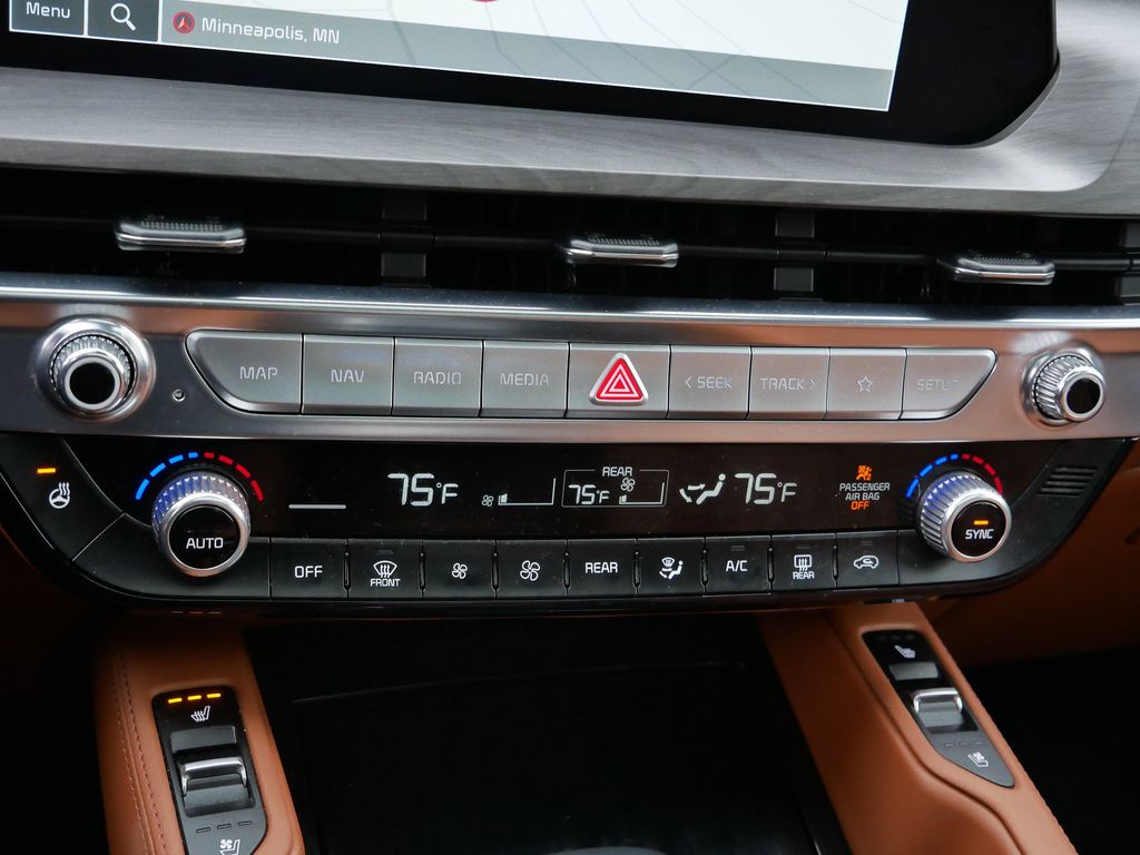 Thumbnail: 2024 Kia Telluride - 30