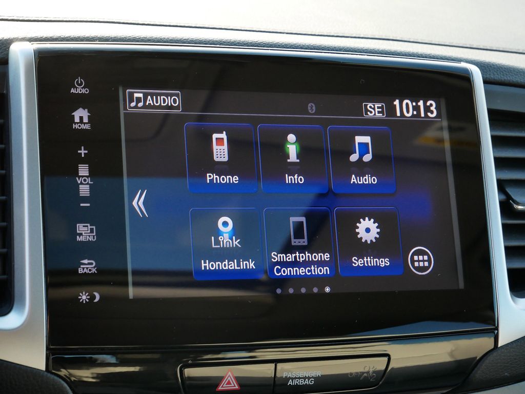 Thumbnail: 2018 Honda Pilot - 33