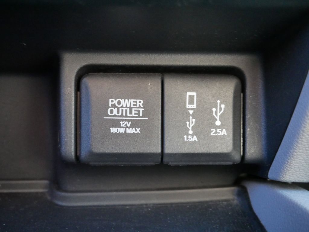 Thumbnail: 2018 Honda Pilot - 38