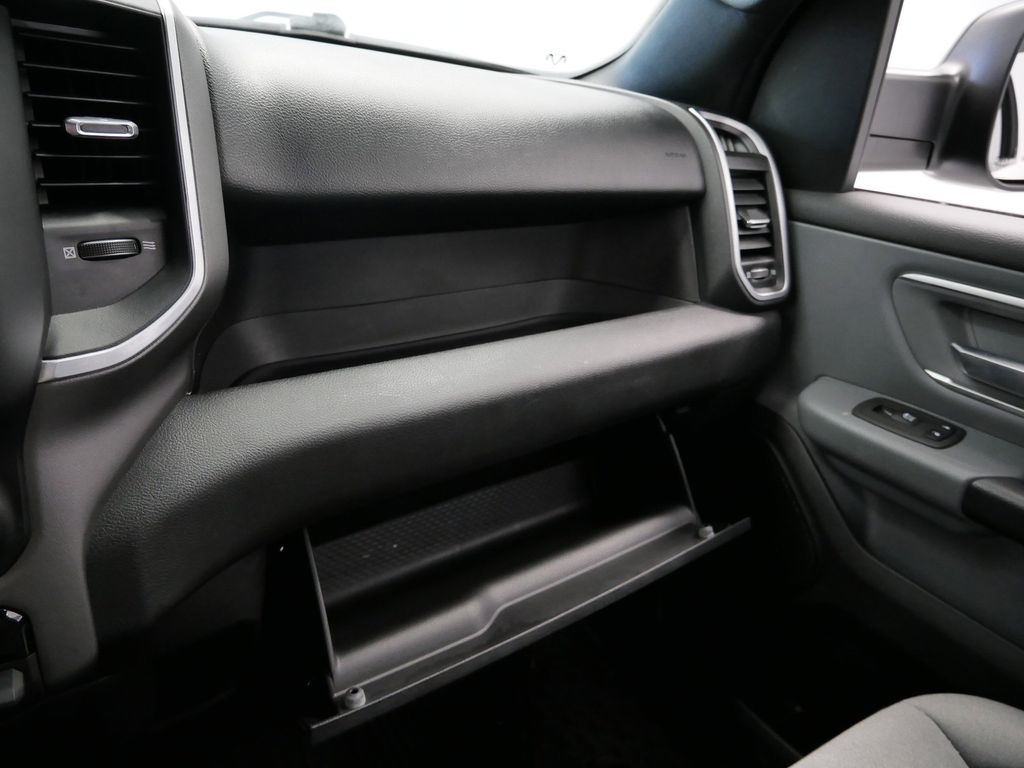 Thumbnail: 2022 RAM 1500 - 39