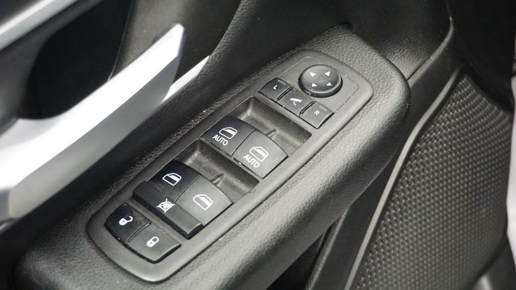 Thumbnail: 2022 RAM 1500 - 28