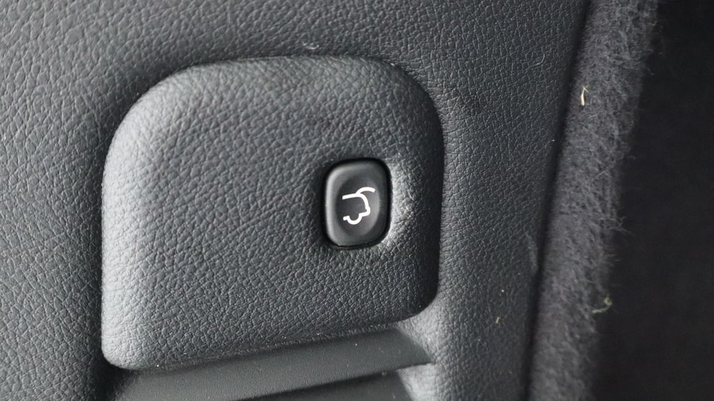 Thumbnail: 2022 Dodge Durango - 20