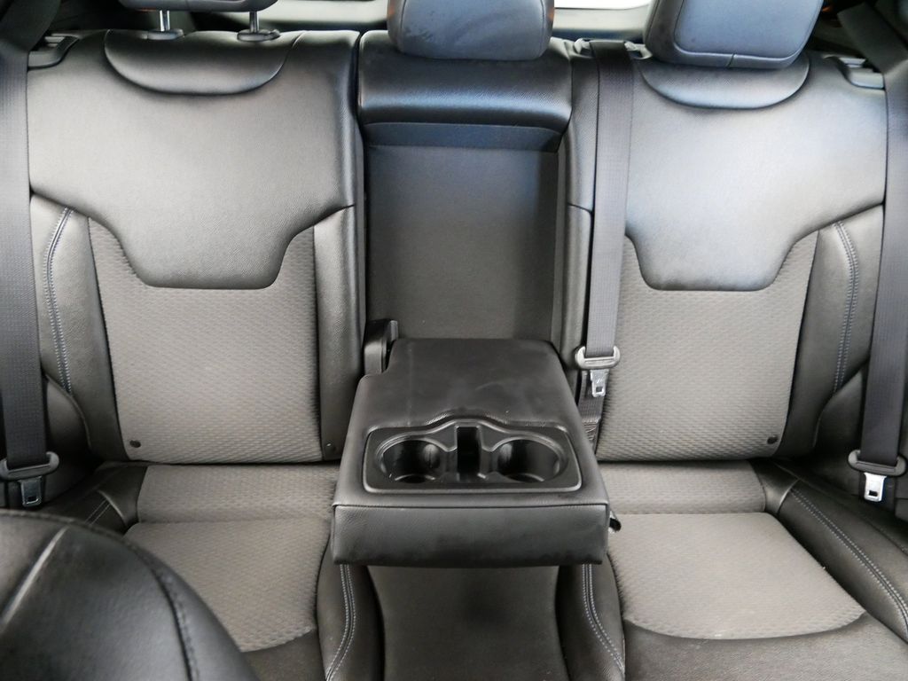 Thumbnail: 2025 Jeep Compass - 21