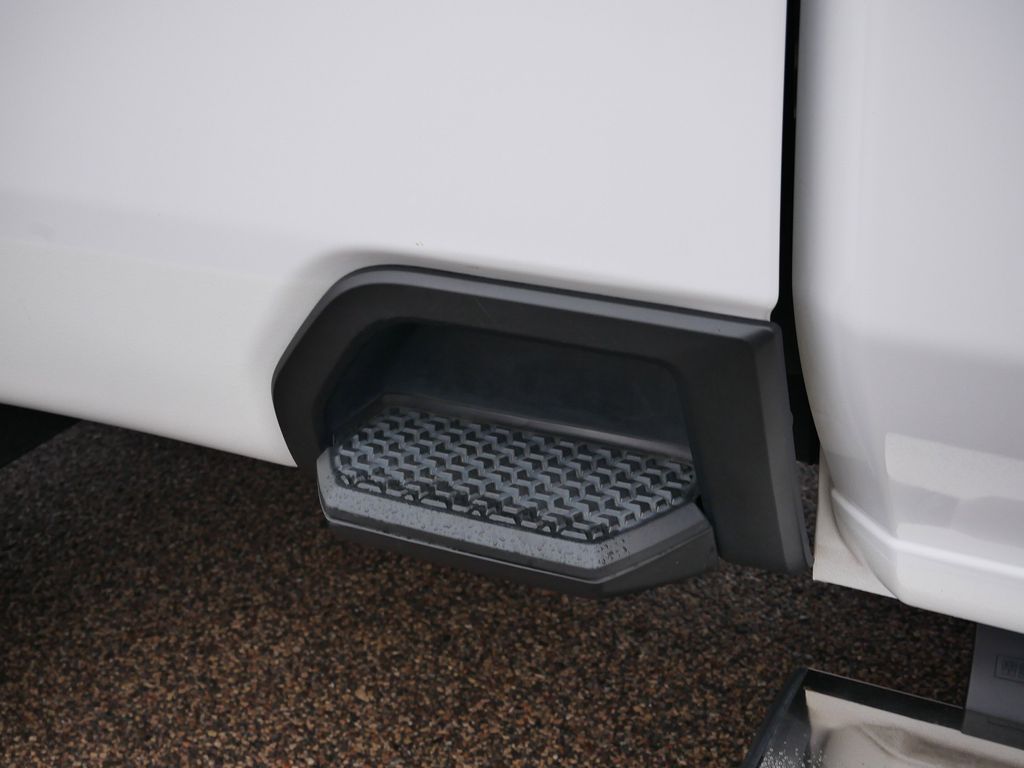 Thumbnail: 2022 GMC Sierra 3500 - 51