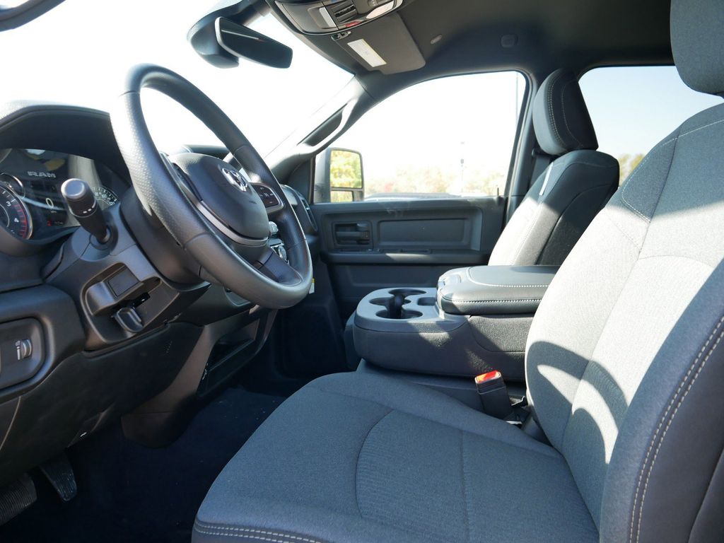Thumbnail: 2024 RAM 3500 - 32