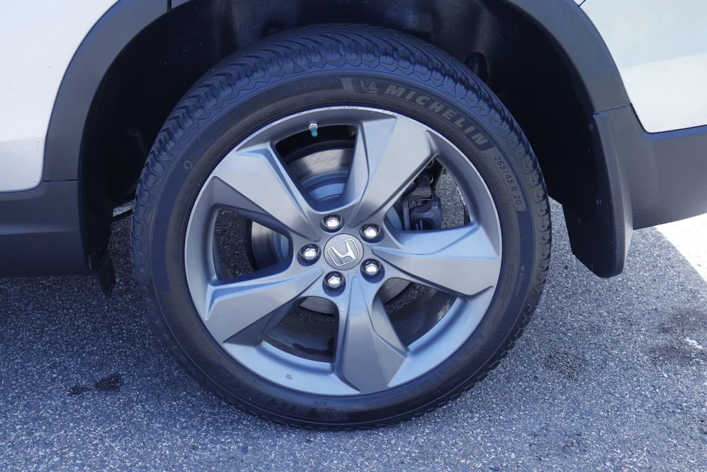 Thumbnail: 2019 Honda Passport - 12