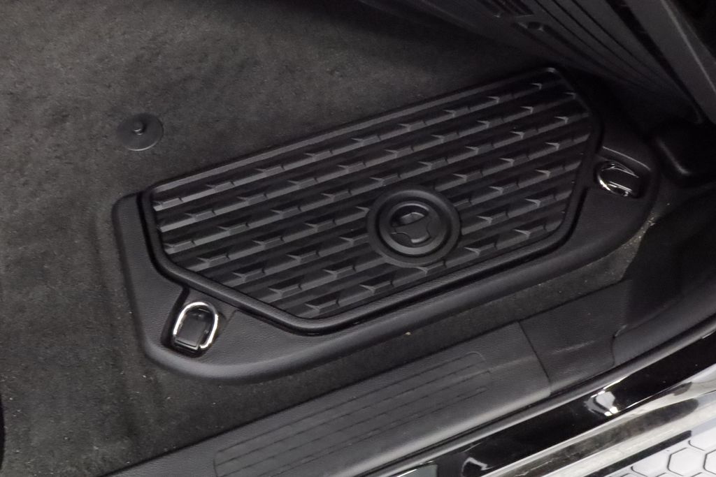 Thumbnail: 2023 RAM 1500 - 17