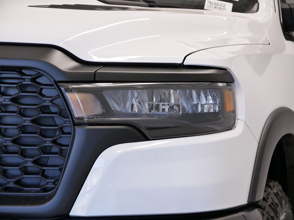 Thumbnail: 2026 RAM 1500 - 17