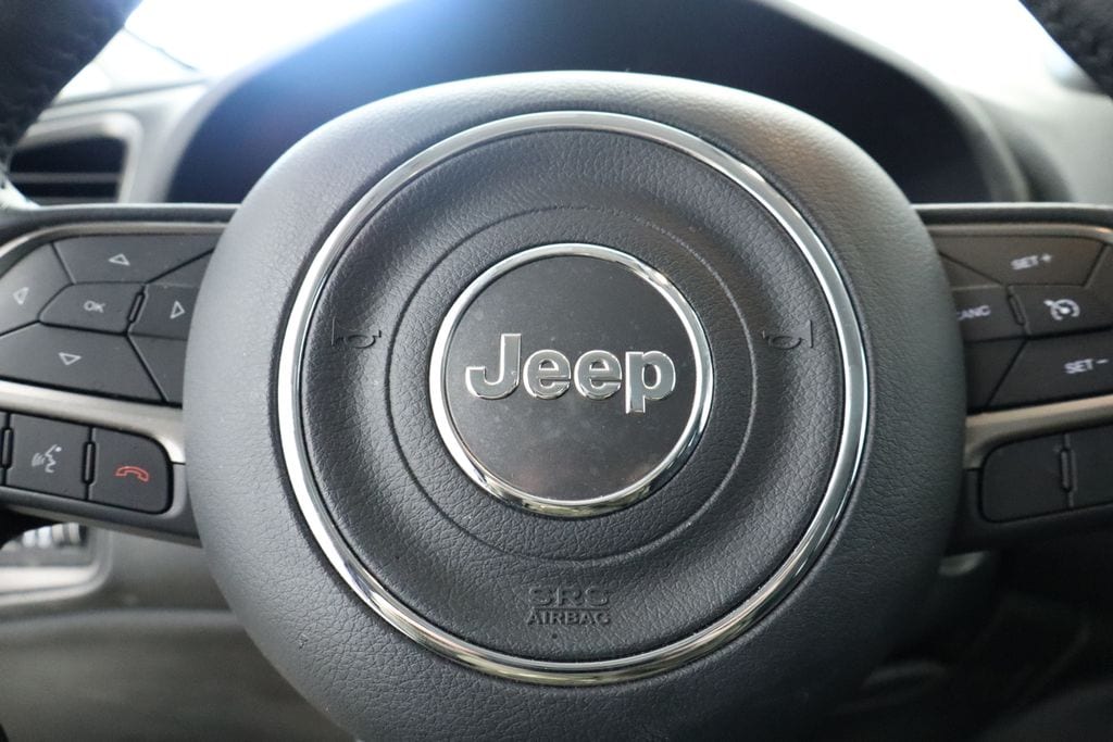 Thumbnail: 2022 Jeep Renegade - 37