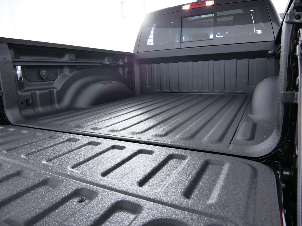 Thumbnail: 2025 RAM 1500 - 24