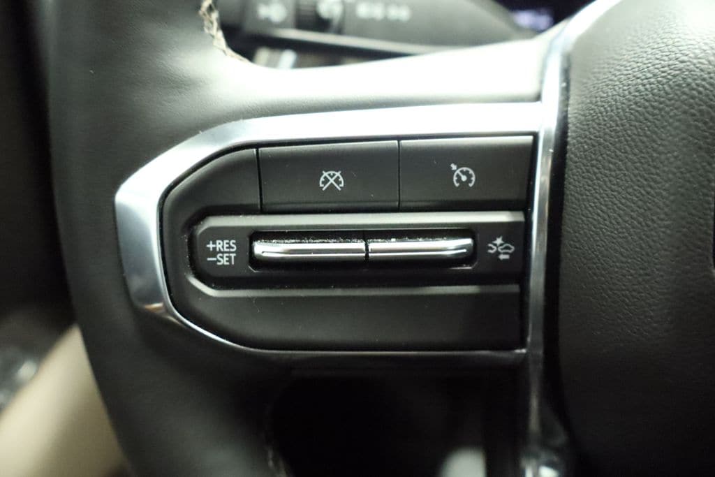 Thumbnail: 2023 GMC Canyon - 34