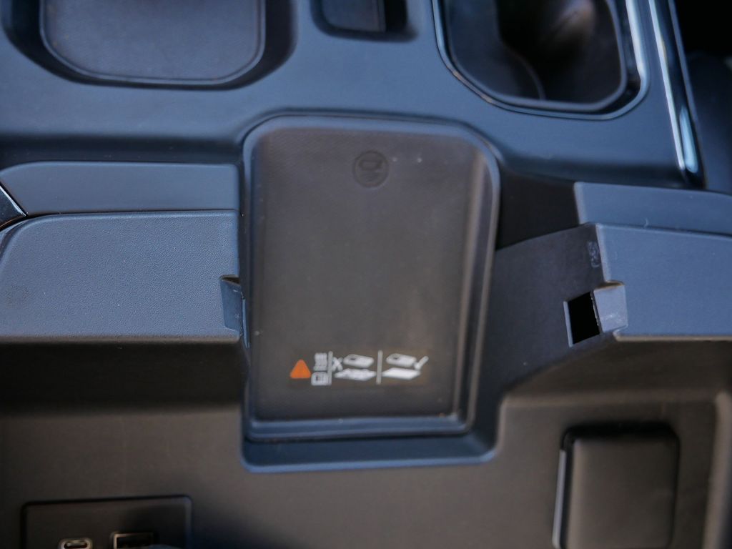 Thumbnail: 2022 Chevrolet Silverado 1500 - 49