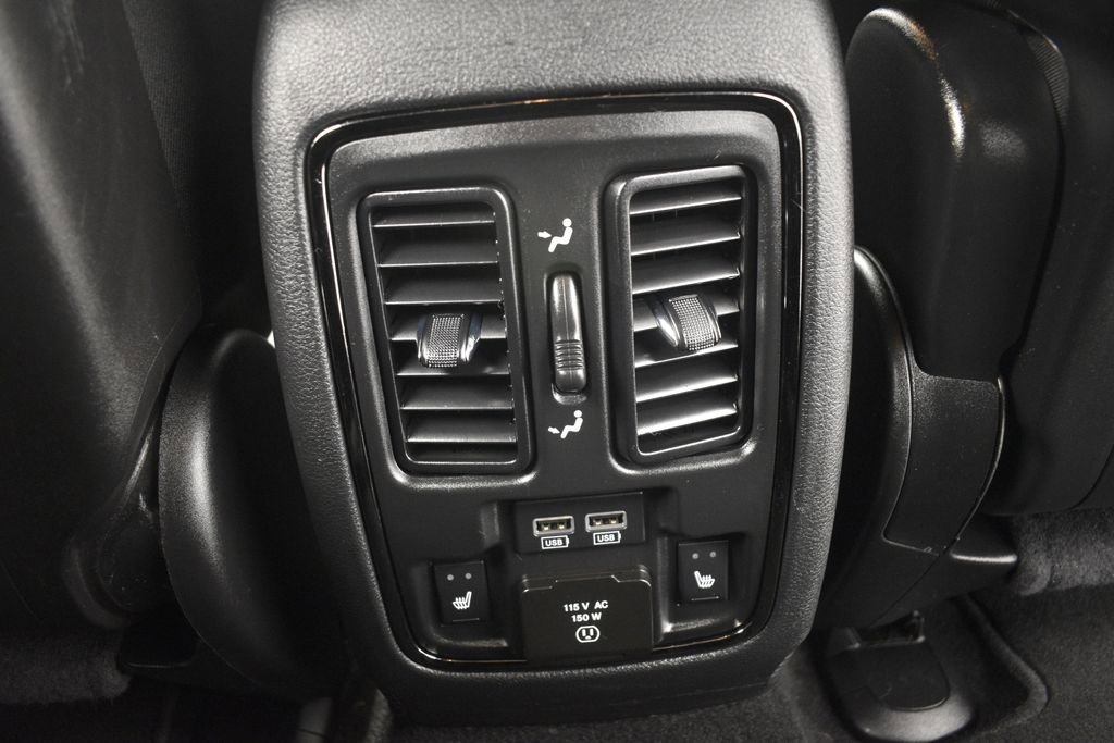 Thumbnail: 2020 Dodge Durango - 23