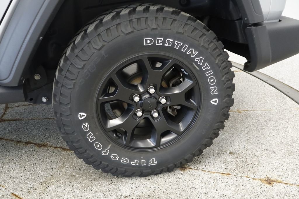 Thumbnail: 2023 Jeep Wrangler - 17