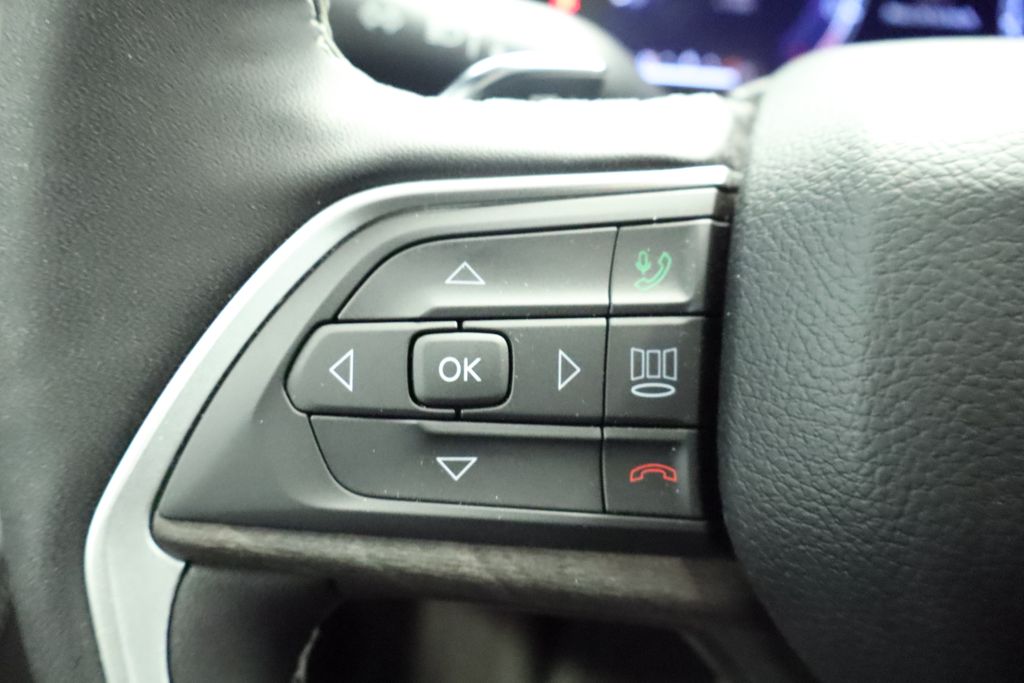 Thumbnail: 2025 Jeep Grand Cherokee - 34