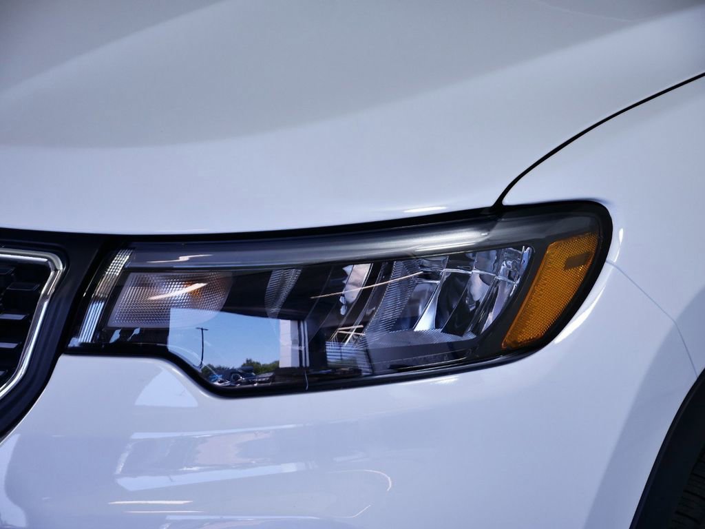 Thumbnail: 2024 Jeep Compass - 21