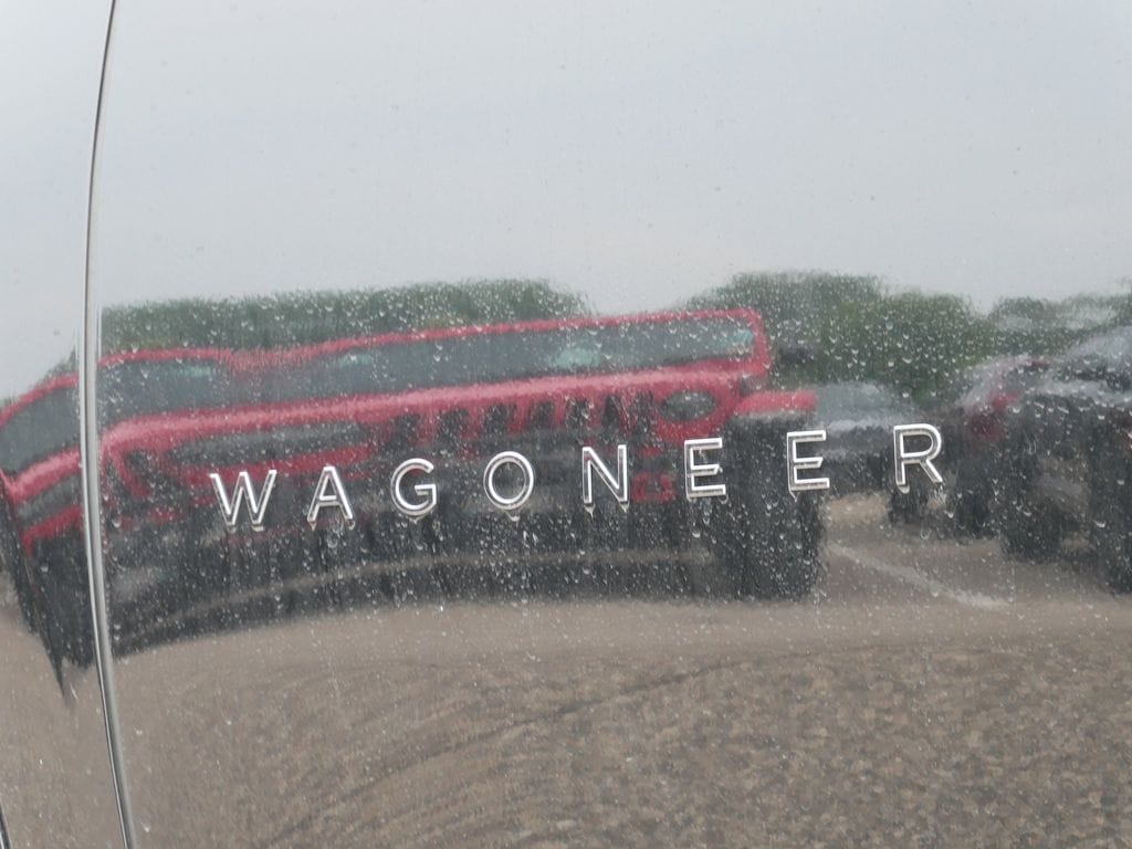 Thumbnail: 2025 Jeep Wagoneer S - 17