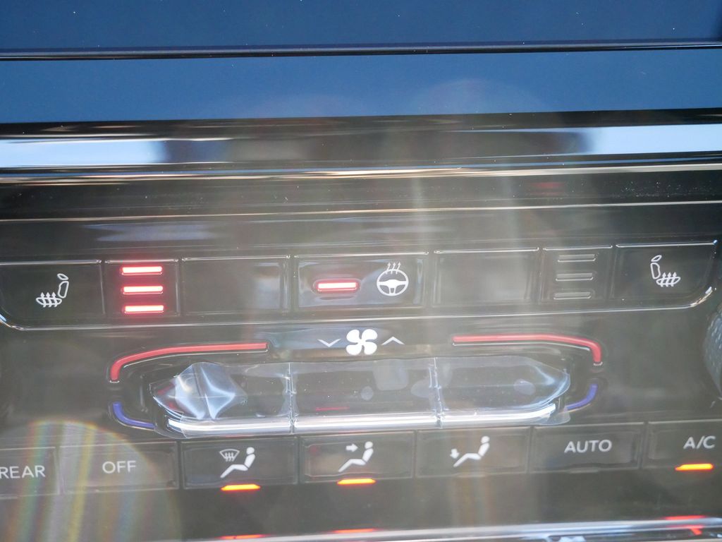 Thumbnail: 2025 Jeep Grand Cherokee - 42