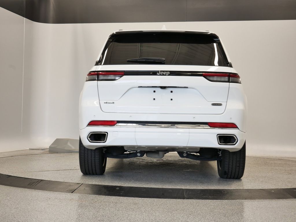 Thumbnail: 2022 Jeep Grand Cherokee - 4