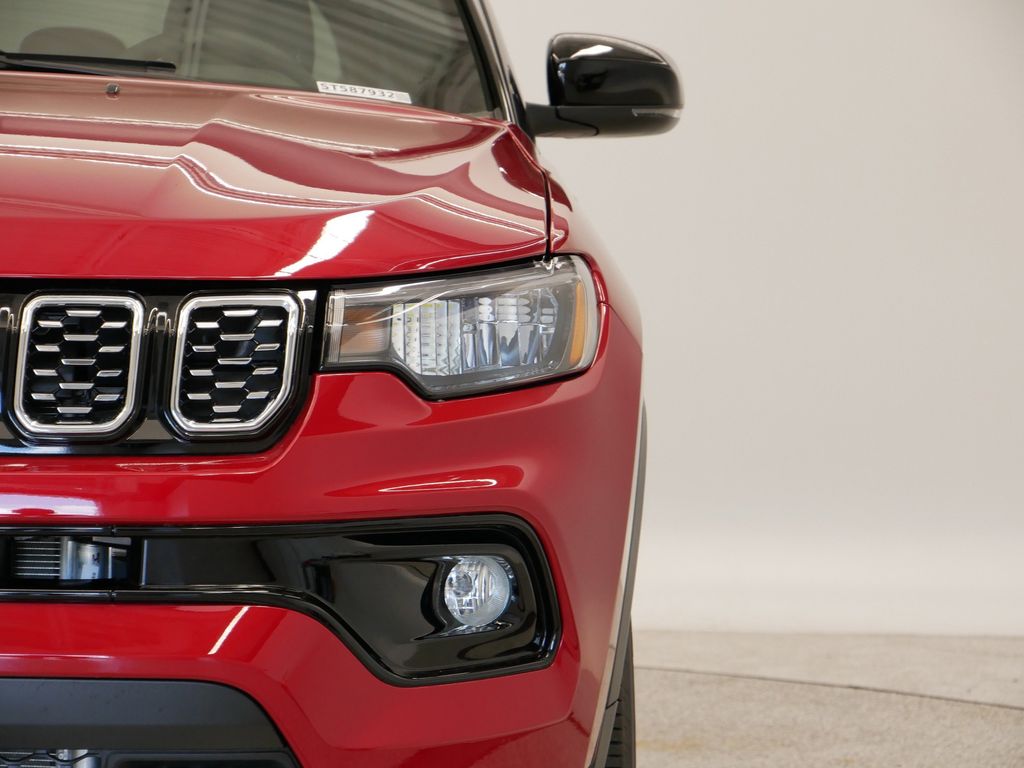 Thumbnail: 2025 Jeep Compass - 46