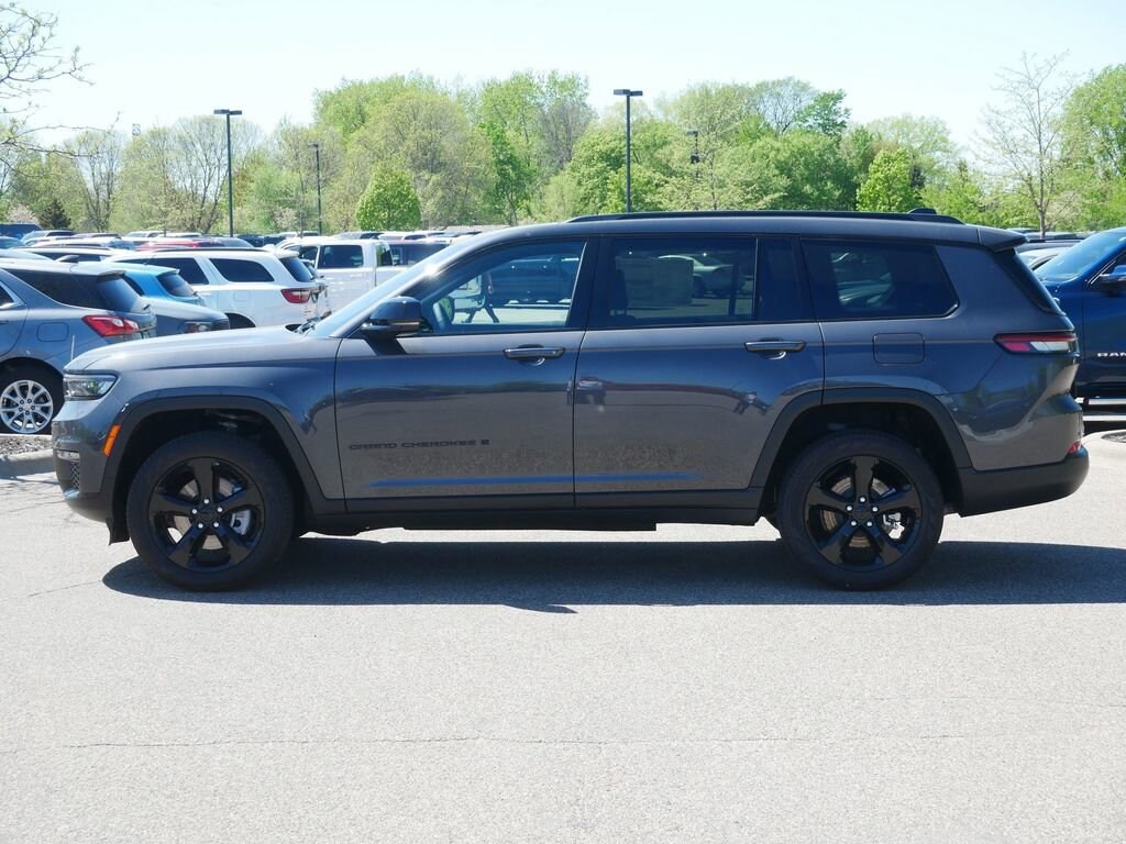 New 2025 Jeep Grand Cherokee L Limited SUV