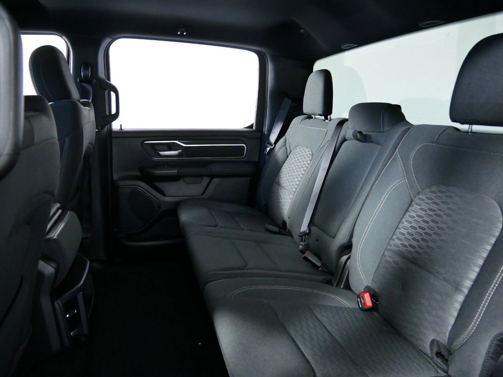 Thumbnail: 2025 RAM 1500 - 31