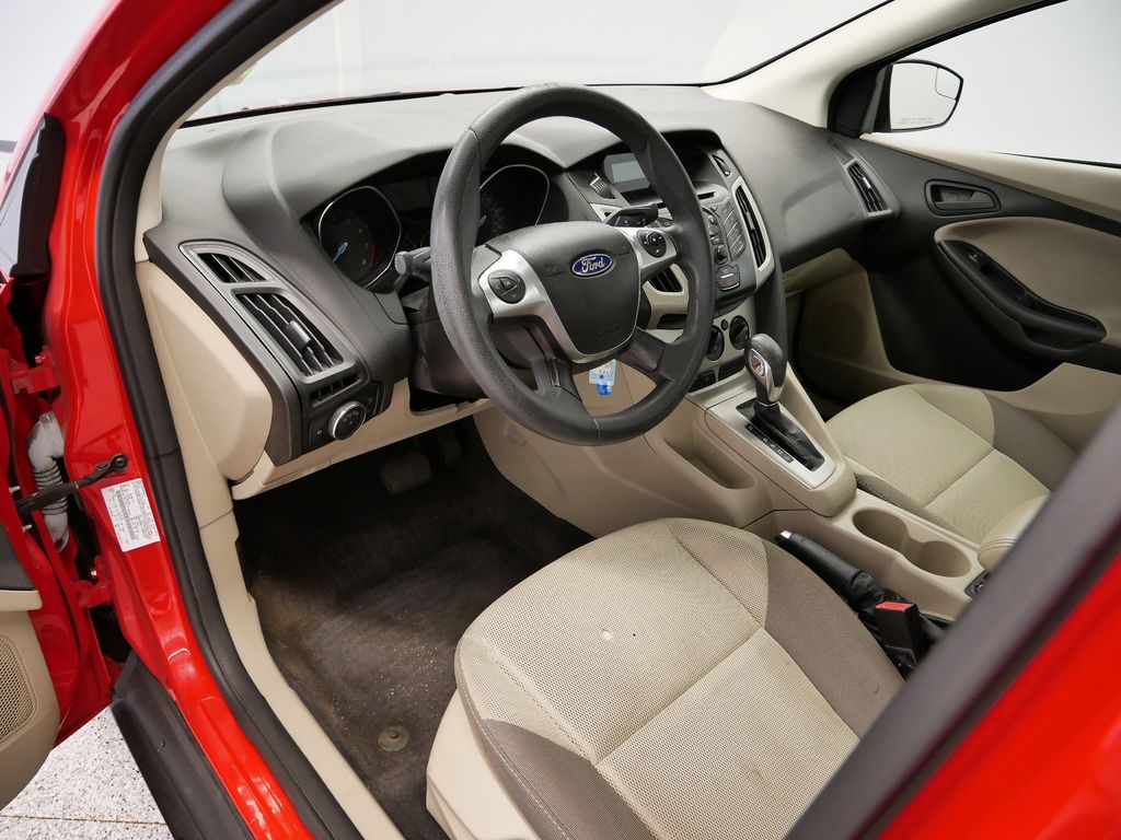 Certified 2012 Ford Focus SE with VIN 1FAHP3F22CL223951 for sale in Medford, OR