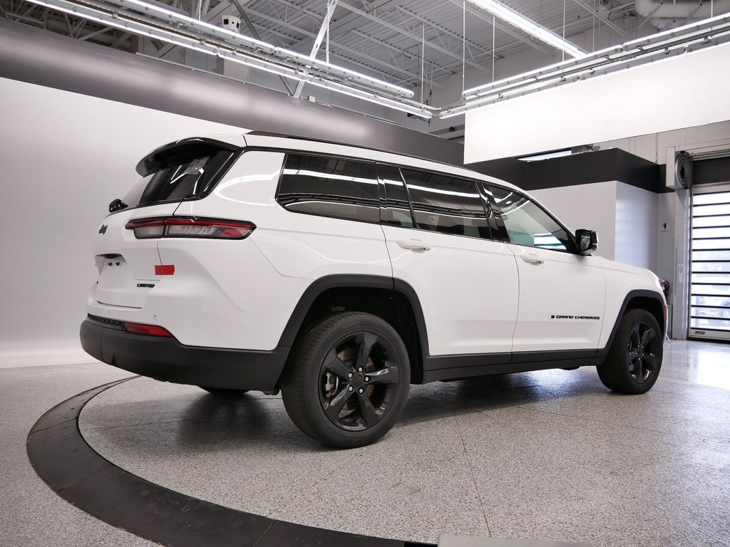 Thumbnail: 2022 Jeep Grand Cherokee L - 19
