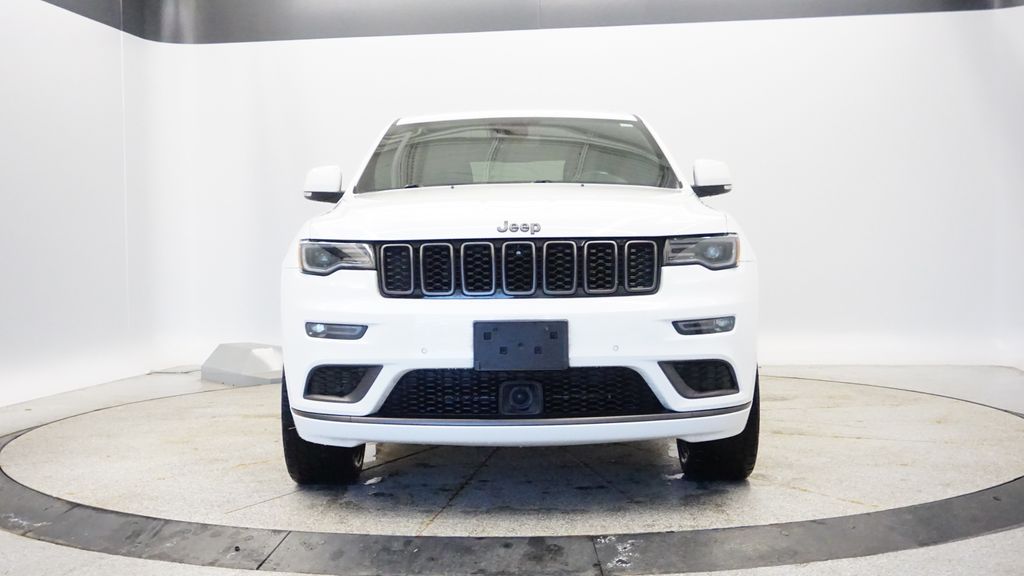 Thumbnail: 2020 Jeep Grand Cherokee - 11