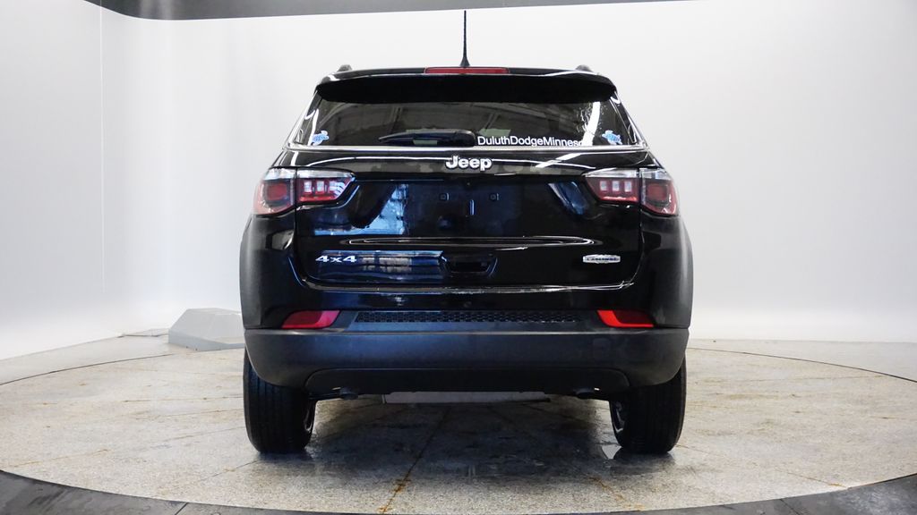 Thumbnail: 2023 Jeep Compass - 4