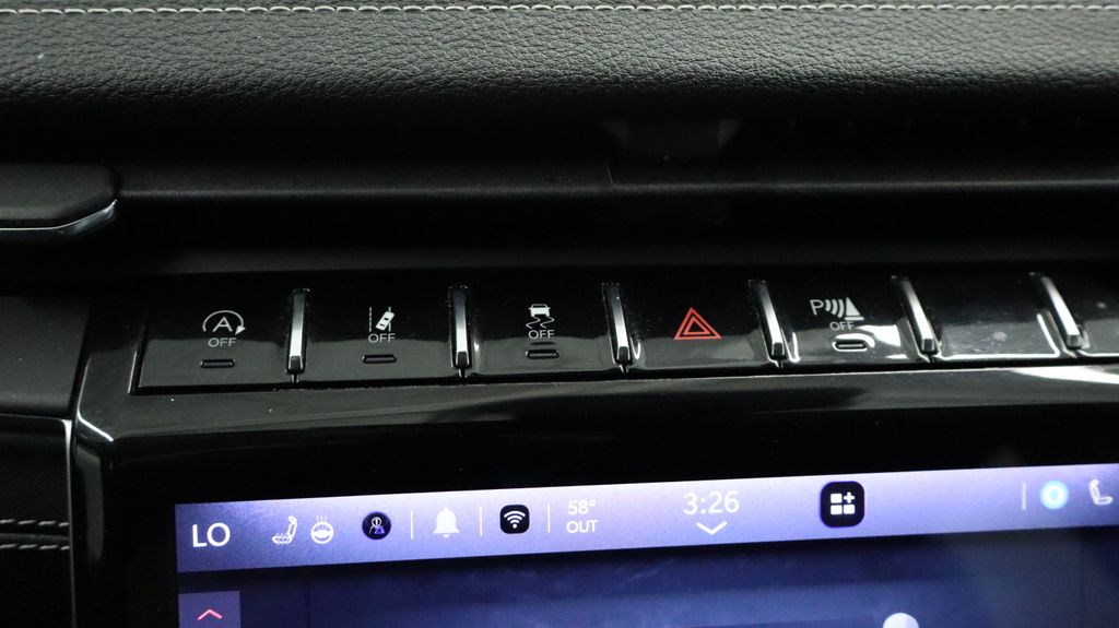 Thumbnail: 2023 Jeep Grand Cherokee - 40