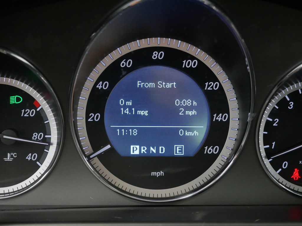 Thumbnail: 2011 Mercedes-Benz C-Class - 27