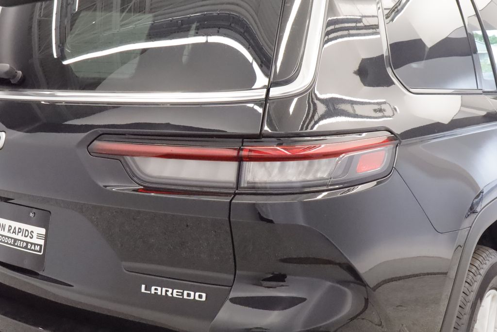 Thumbnail: 2026 Jeep Grand Cherokee L - 6
