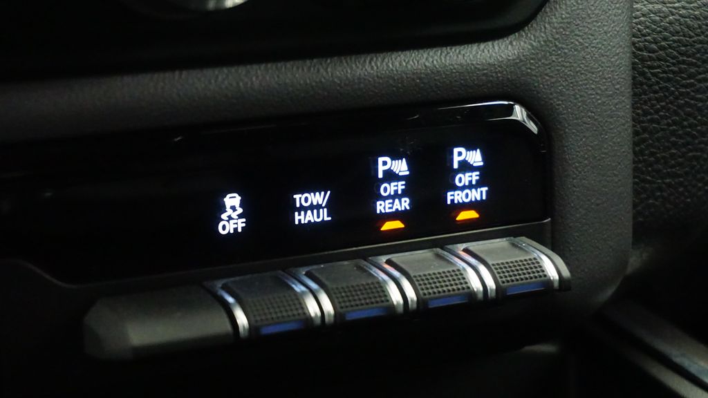 Thumbnail: 2022 RAM 1500 - 37