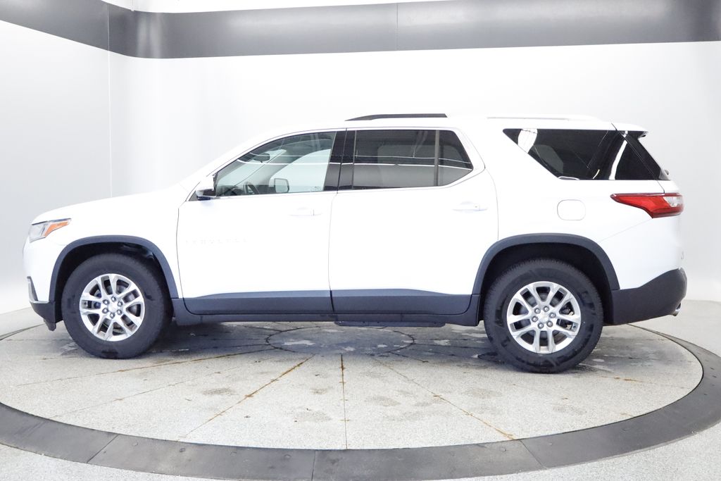 Thumbnail: 2018 Chevrolet Traverse - 2