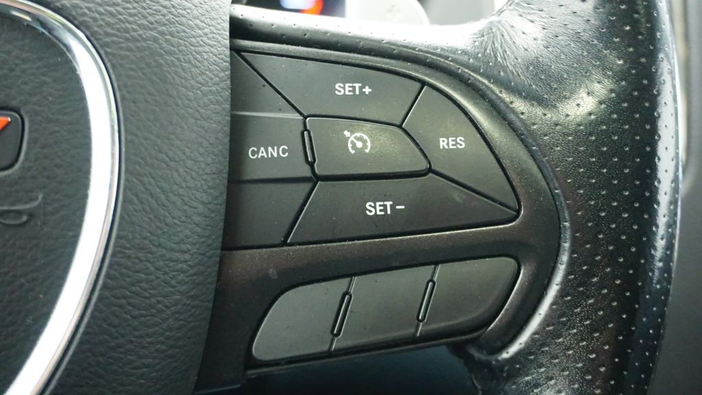 Thumbnail: 2020 Dodge Durango - 37