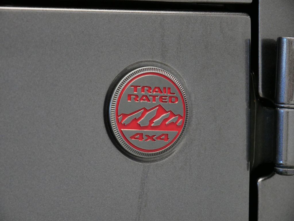 Thumbnail: 2022 Jeep Gladiator - 50