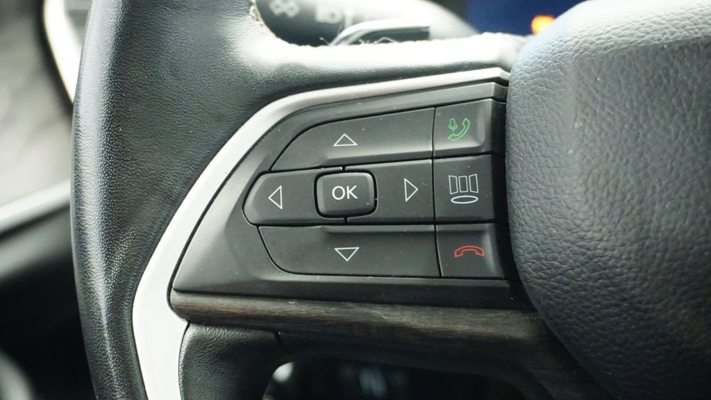 Thumbnail: 2022 Jeep Grand Cherokee - 37