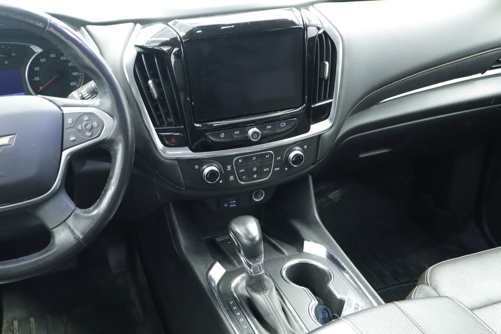 Thumbnail: 2021 Chevrolet Traverse - 26