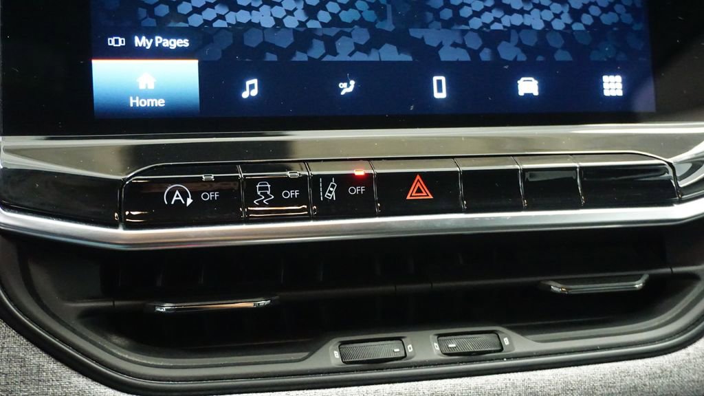 Thumbnail: 2022 Jeep Compass - 28