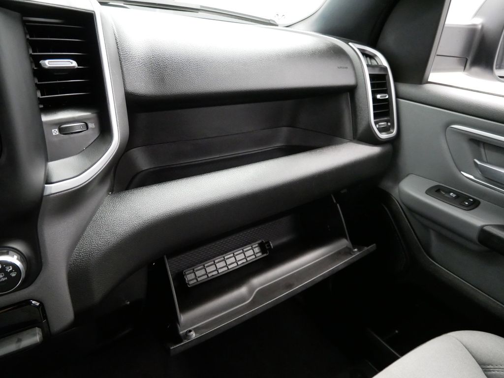 Thumbnail: 2022 RAM 1500 - 40