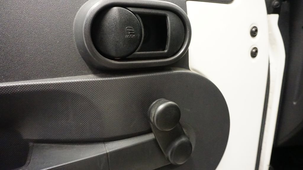 Thumbnail: 2009 Jeep Wrangler - 19